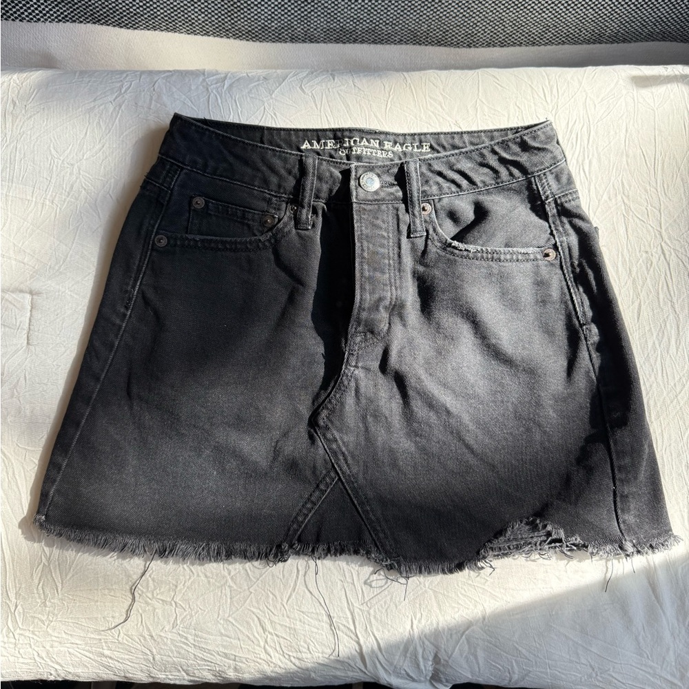 American Eagle Black Denim Mini Skirt - Picture 4 of 6